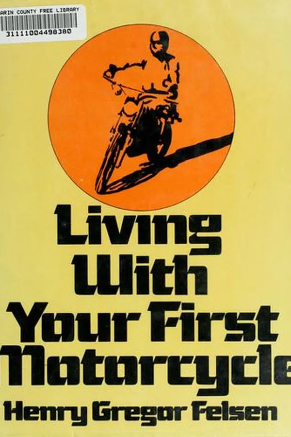 Capa de Living with your first motorcycle