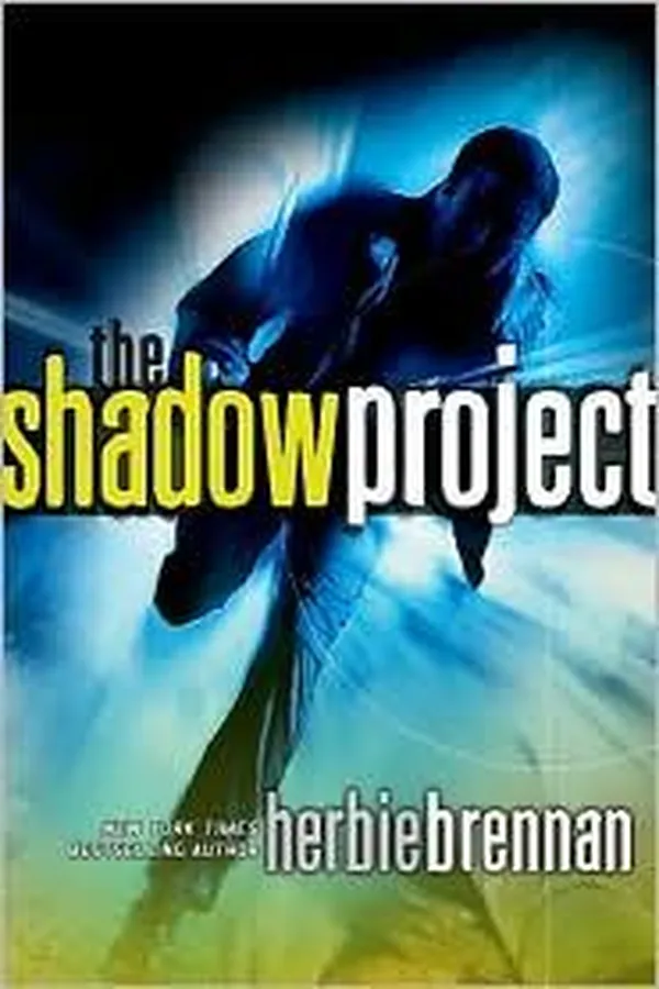 Capa de The Shadow Project (Shadow Project #1)