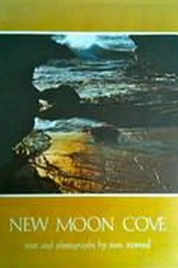 Capa de New Moon Cove