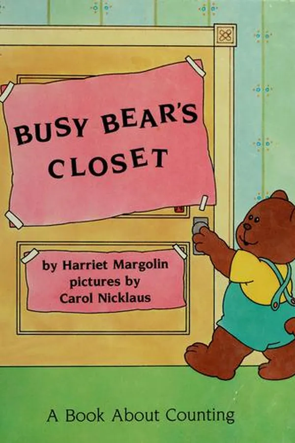 Capa de Busy bear's closet