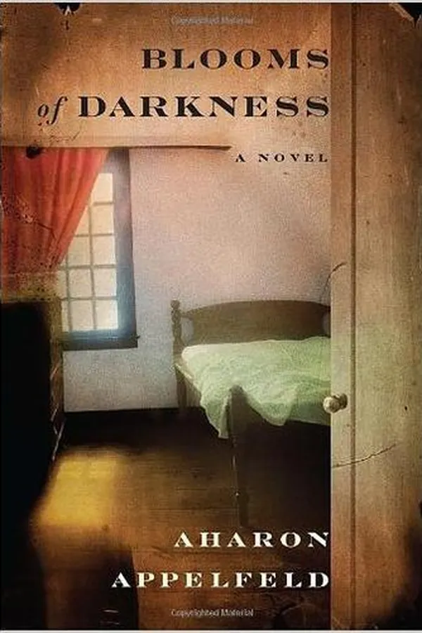 Capa de Blooms of Darkness