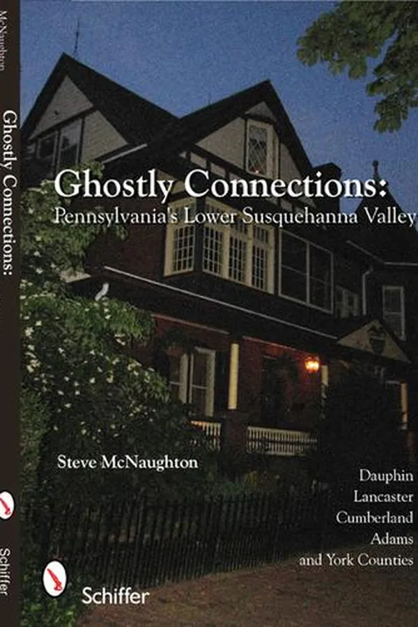 Capa de Ghostly Connections