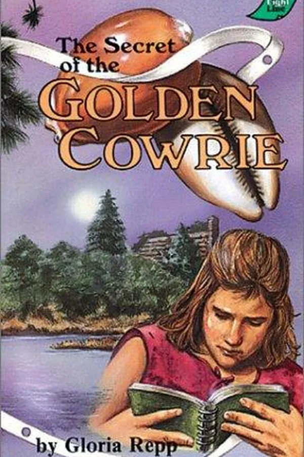 Capa de The secret of the golden cowrie