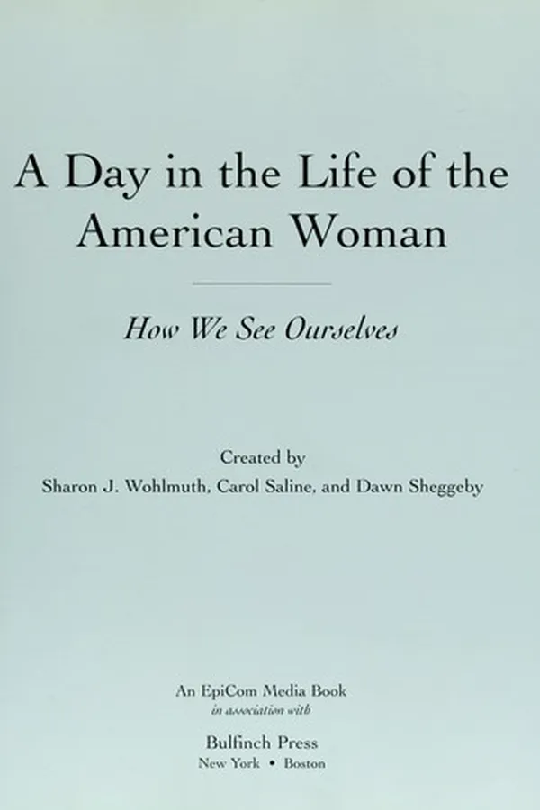 Capa de A day in the life of the American woman