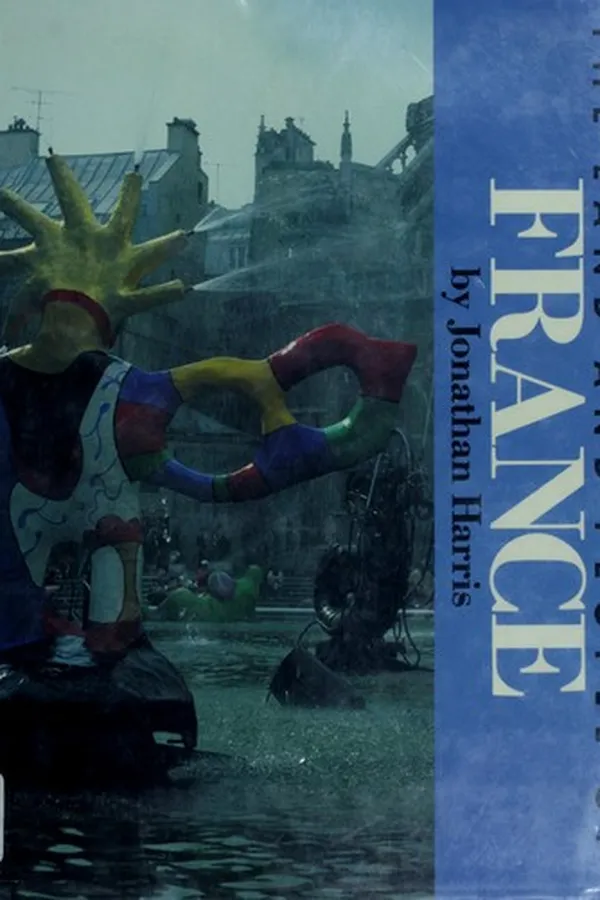 Capa de The land and the people of France