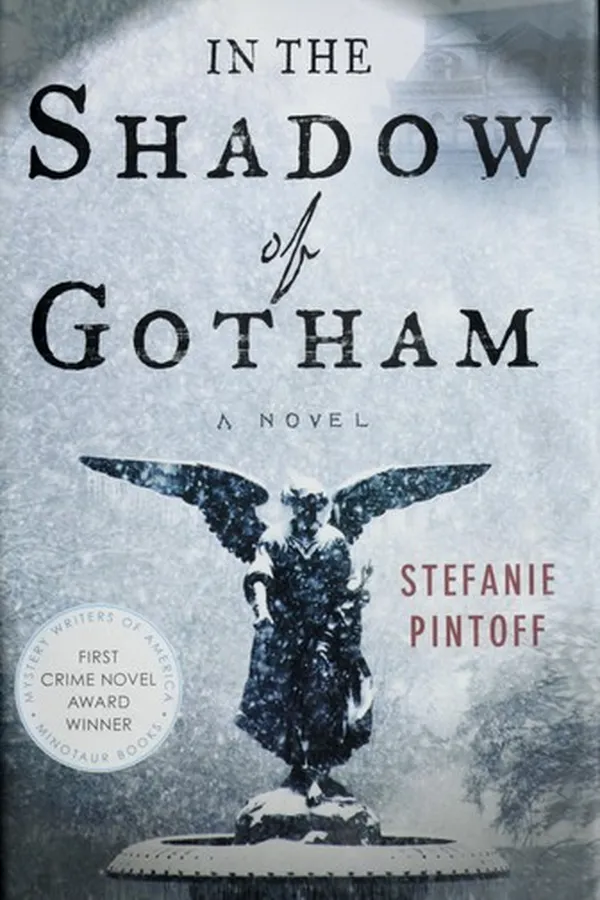 Capa de In the shadow of Gotham