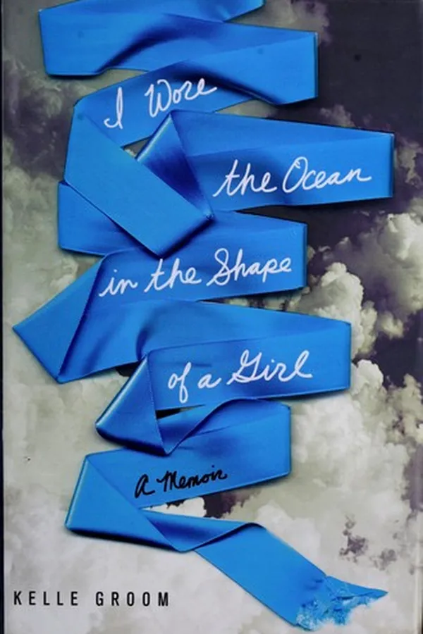 Capa de I wore the ocean in the shape of a girl