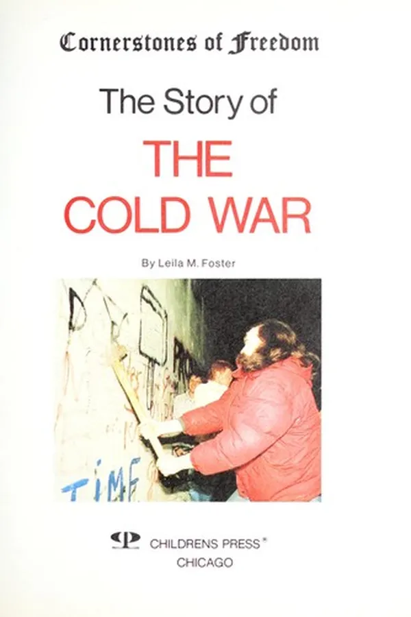 Capa de The story of the cold war