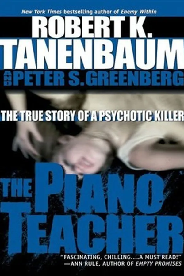 Capa de The piano teacher