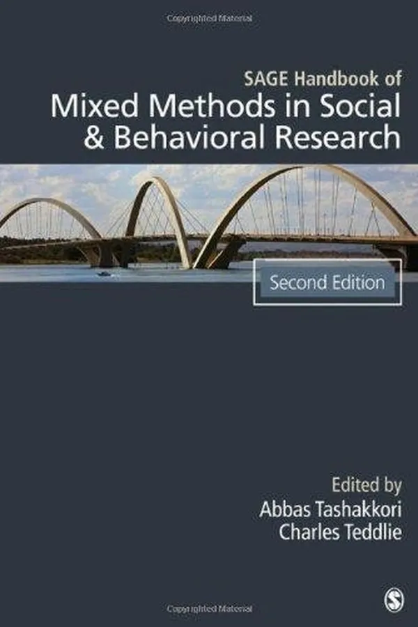 Capa de Sage handbook of mixed methods in social & behavioral research. - 2. edición
