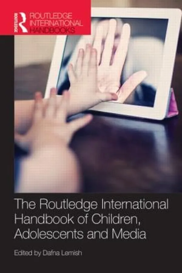Capa de The Routledge International Handbook Of Children Adolescents And Media