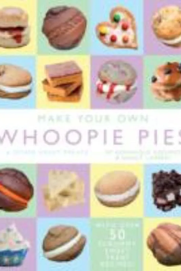 Capa de Make Your Own Whoopie Pies Other Sweet Treats