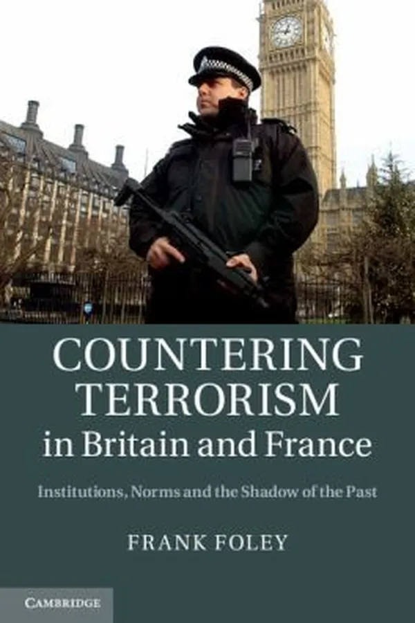 Capa de Countering Terrorism in Britain and France