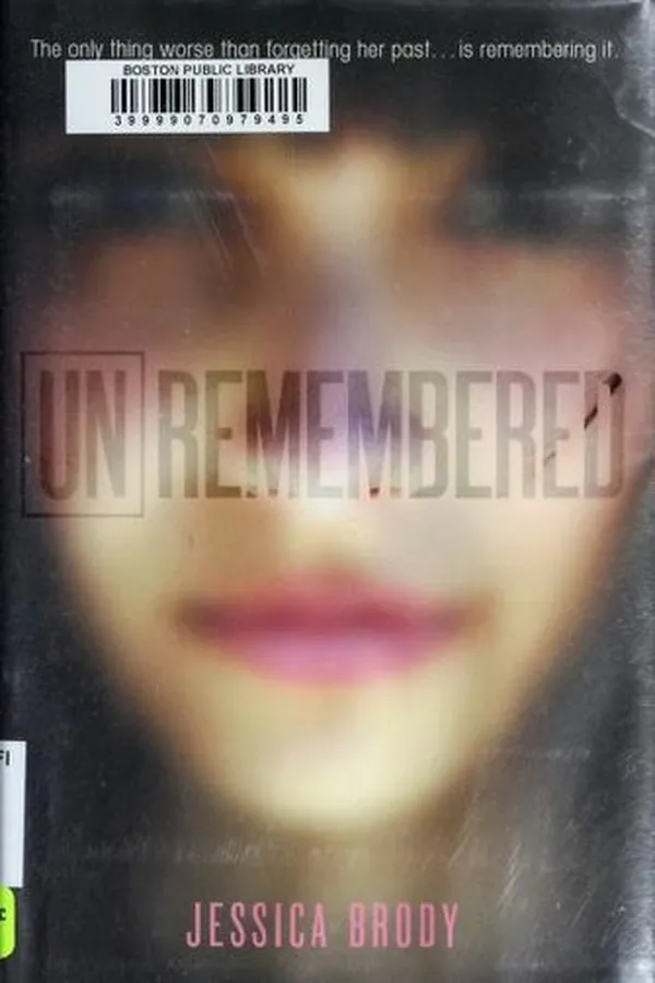 Capa de Unremembered