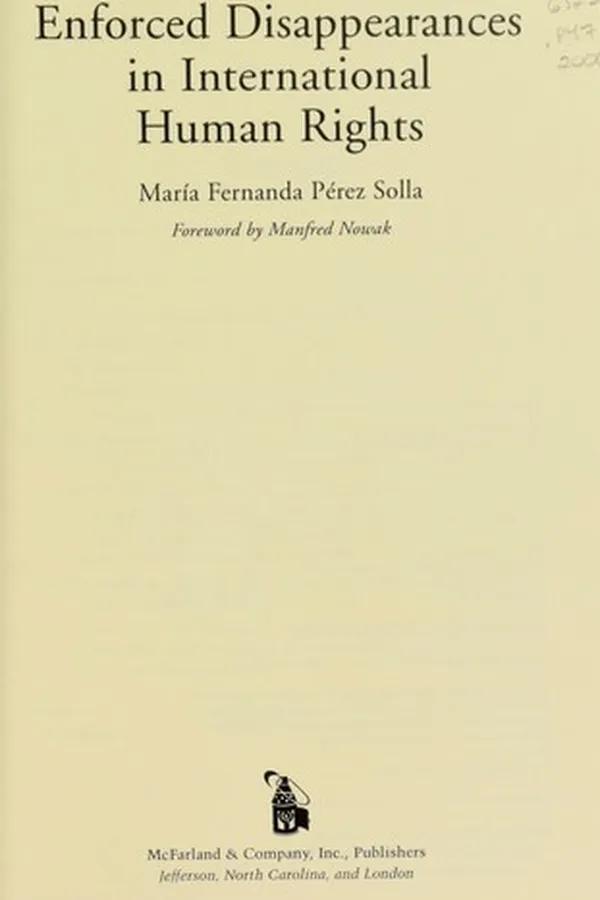 Capa de Enforced disappearances in international human rights