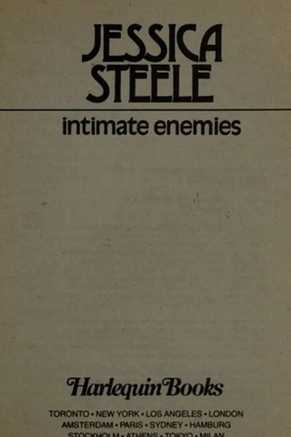 Capa de Intimate enemies
