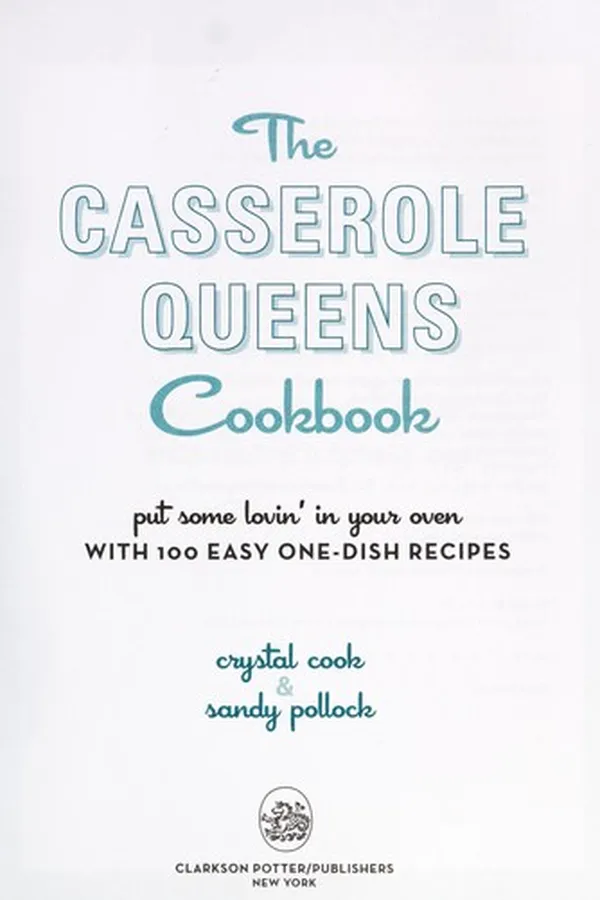 Capa de The casserole queens cookbook