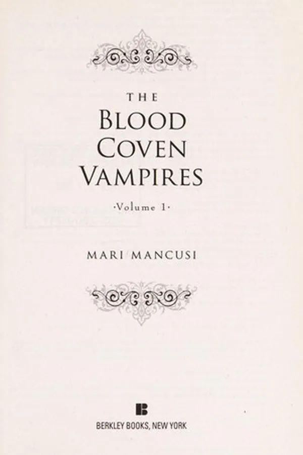 Capa de The Blood Coven Vampires