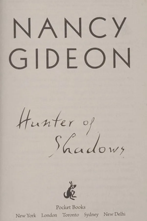 Capa de Hunter of shadows