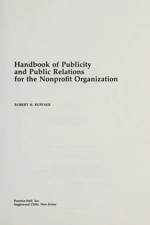 Capa de Handbook of publicity and public relations for the nonprofit organization