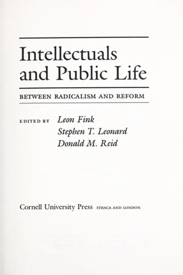 Capa de Intellectuals and public life