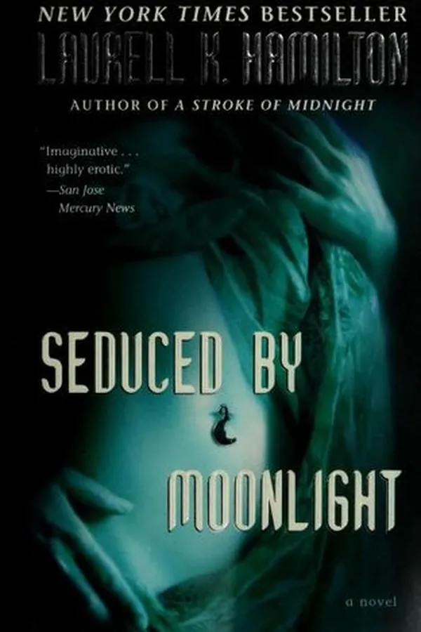 Capa de SEDUCED BY MOONLIGHT (MEREDITH GENTRY, NO 3)