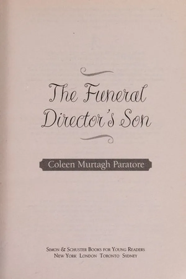 Capa de The funeral director's son
