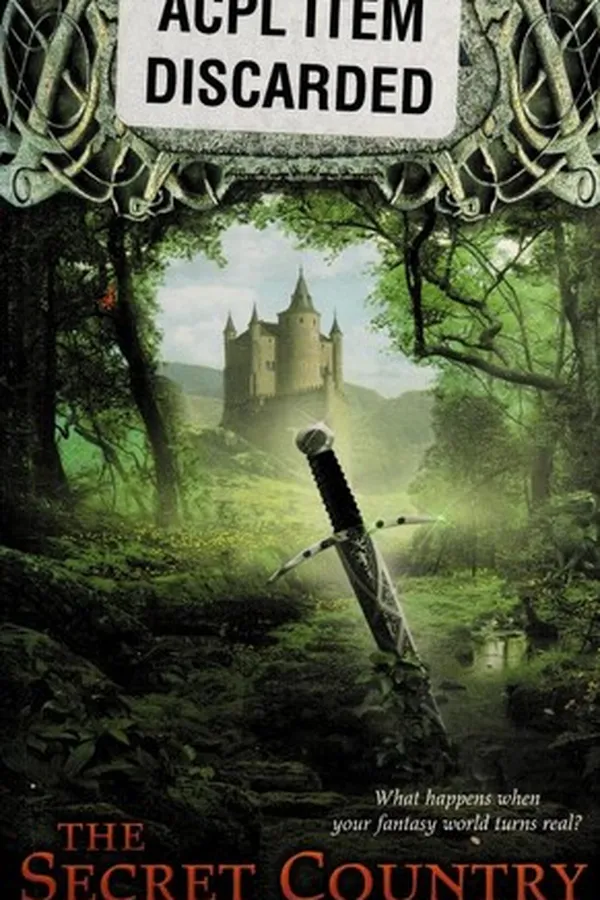 Capa de The Secret Country