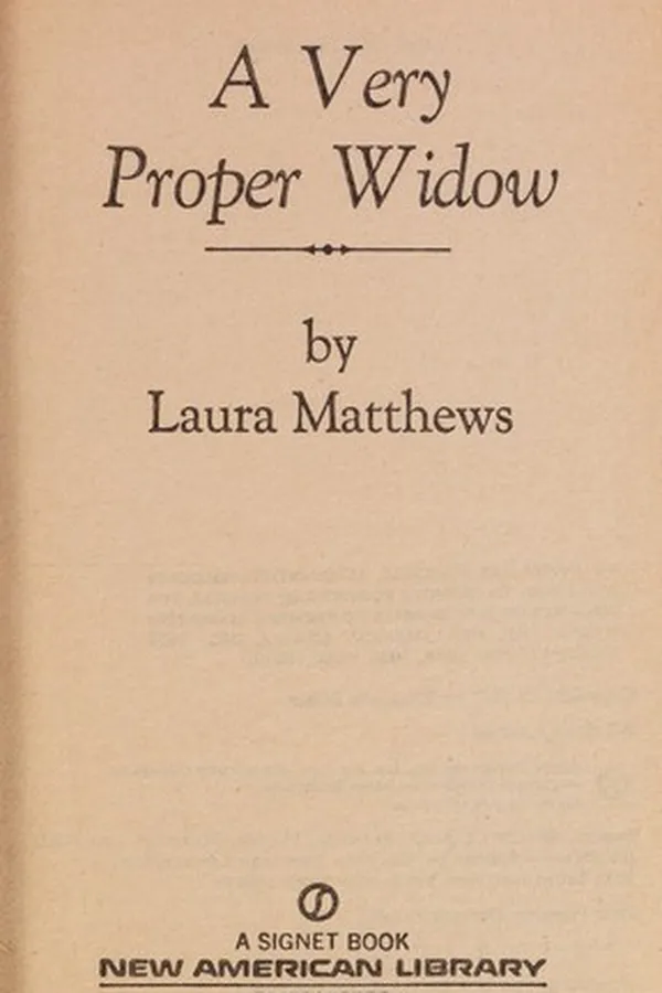 Capa de A Very Proper Widow