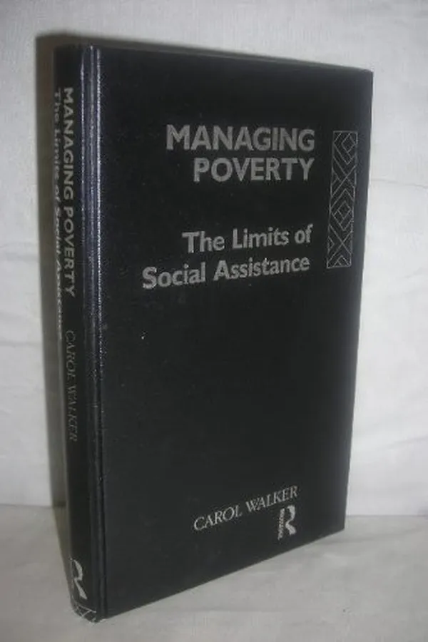 Capa de Managing poverty