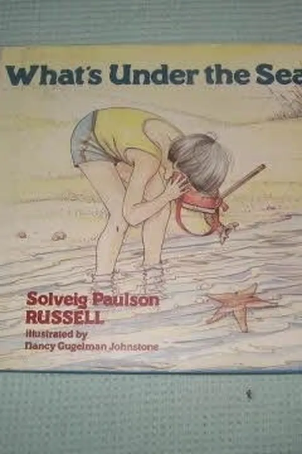 Capa de What's under the sea?