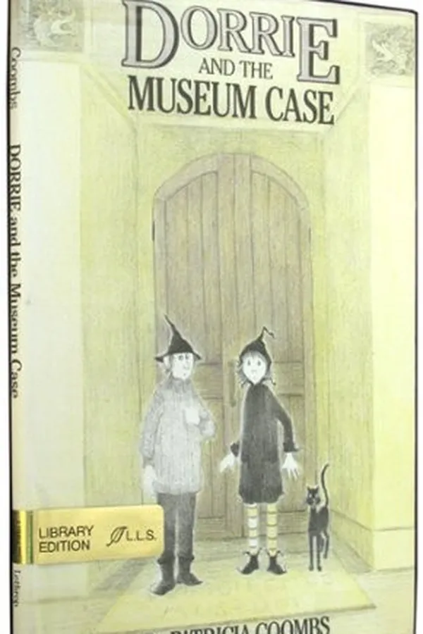 Capa de Dorrie and the museum case