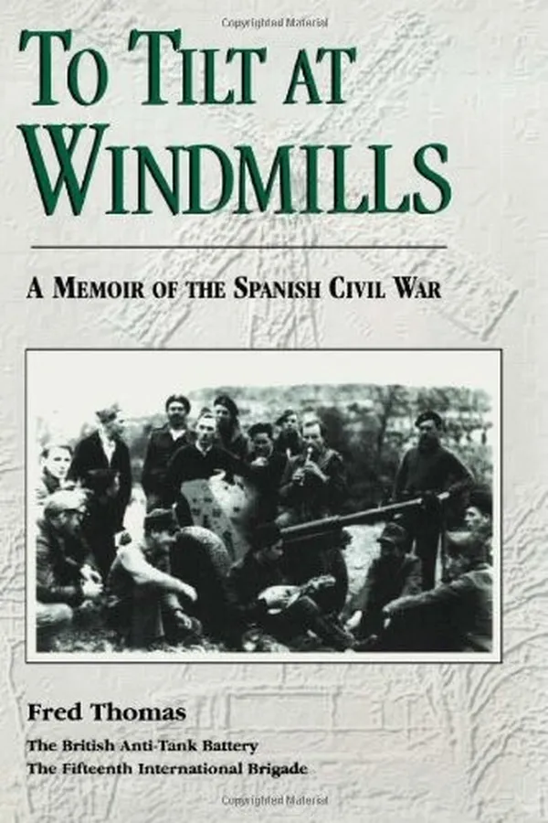 Capa de To tilt at windmills