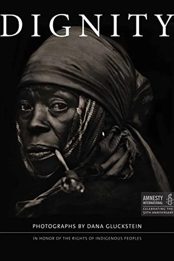 Capa de Dignity: In Honor of the Rights of Indigenous Peoples