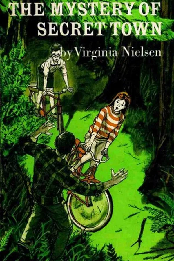 Capa de The mystery of Secret Town