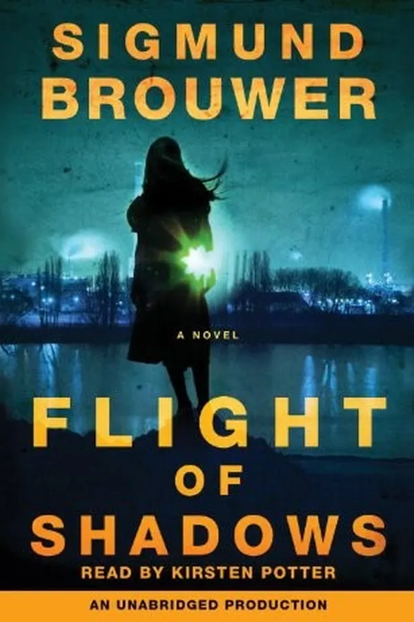 Capa de Flight of Shadows