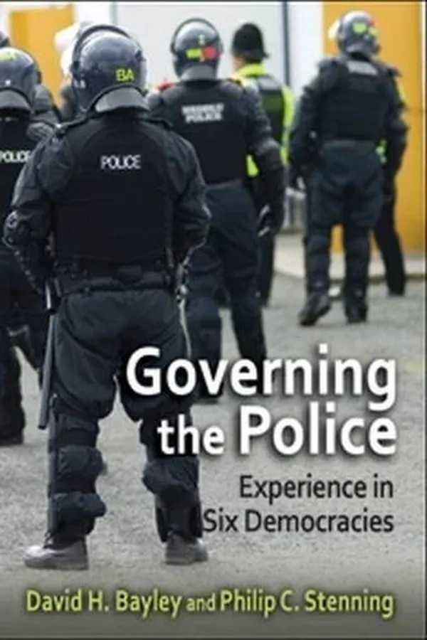 Capa de Governing the Police