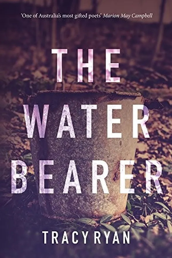 Capa de The Water Bearer