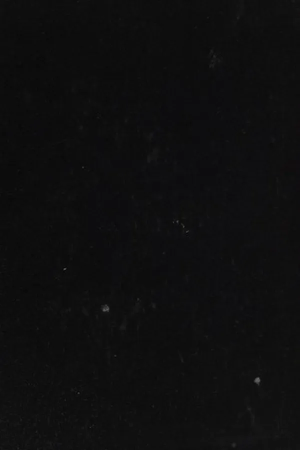 Capa de A man in the divided sea