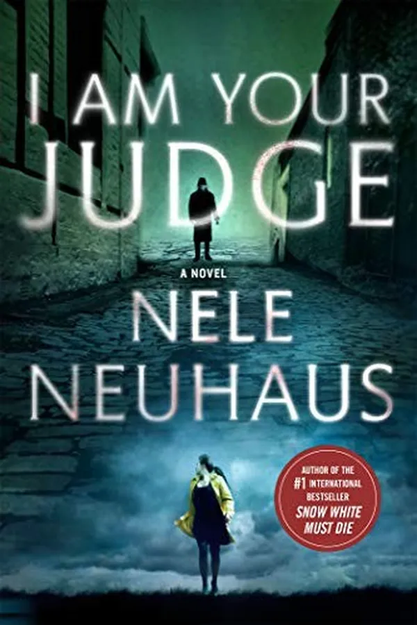 Capa de I am your judge