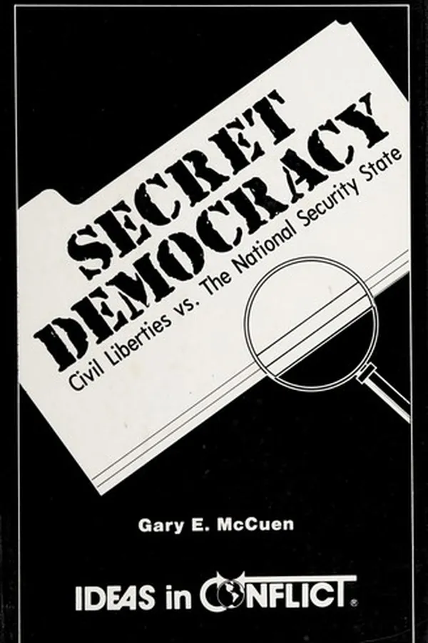 Capa de Secret democracy