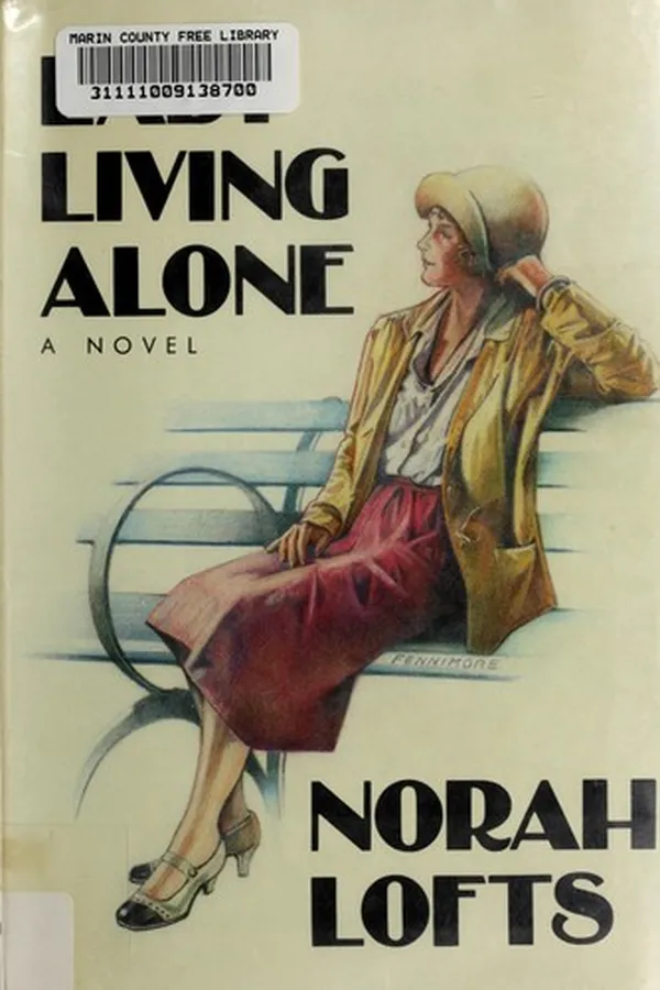 Capa de Lady living alone