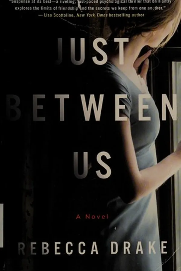 Capa de Just between us