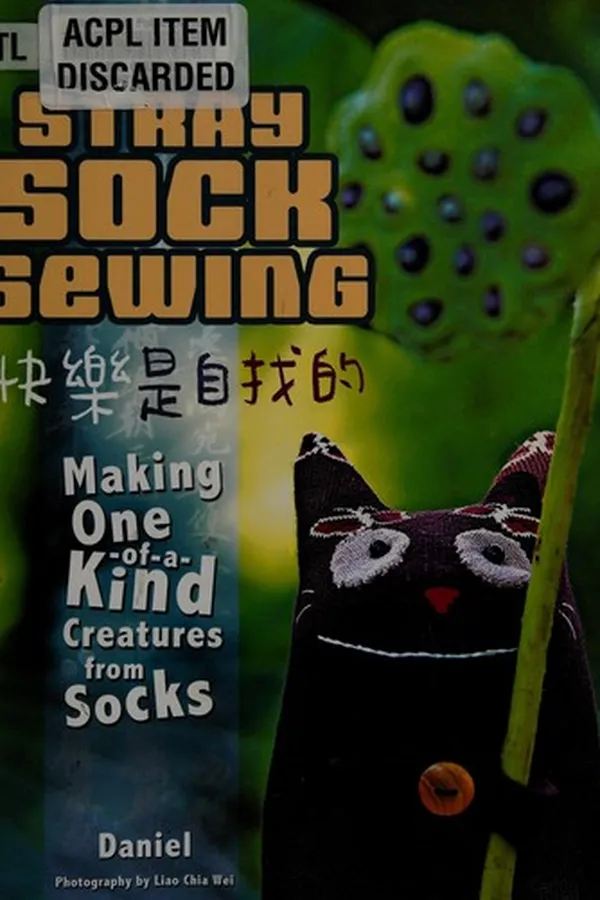 Cover of Stray sock sewing