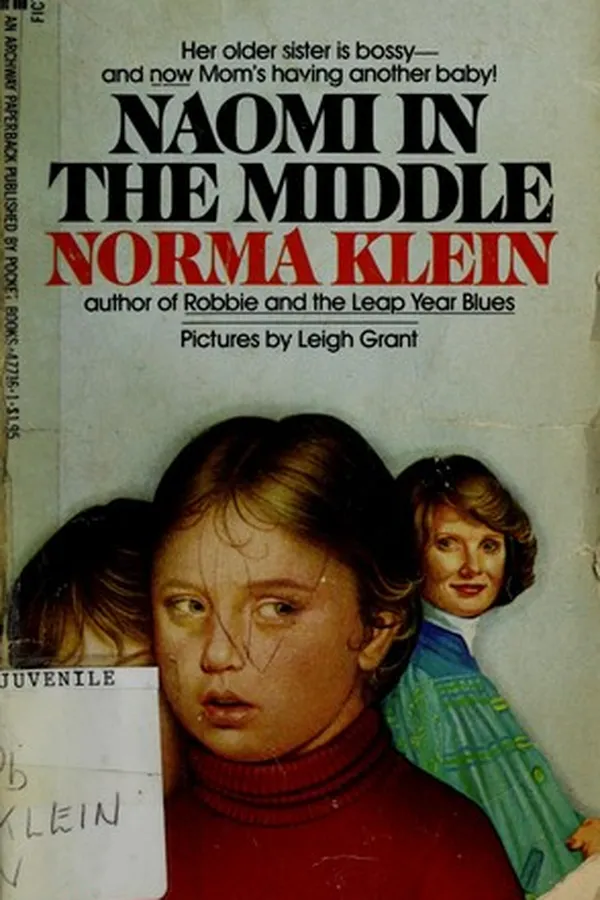 Capa de Naomi in the Middle