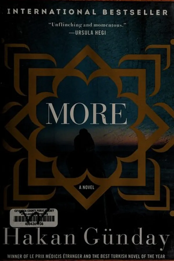 Capa de More