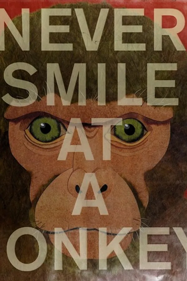 Capa de Never smile at a monkey