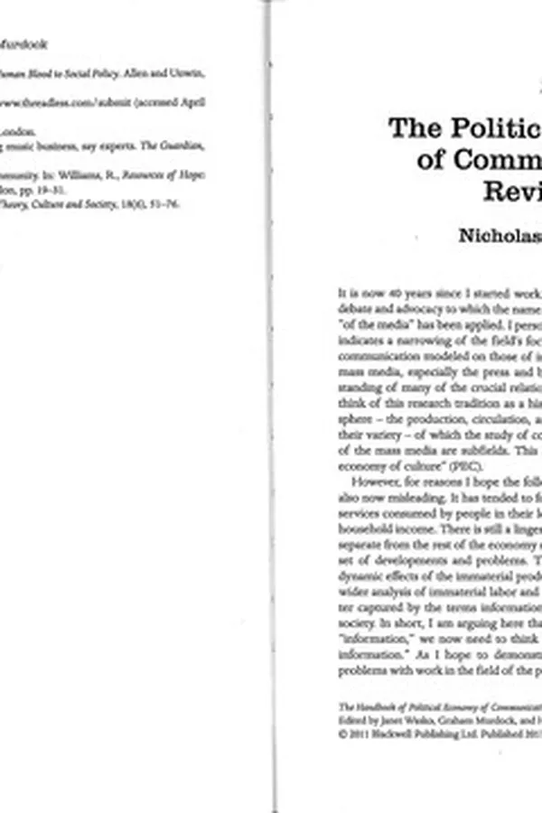 Capa de The handbook of political economy of communications