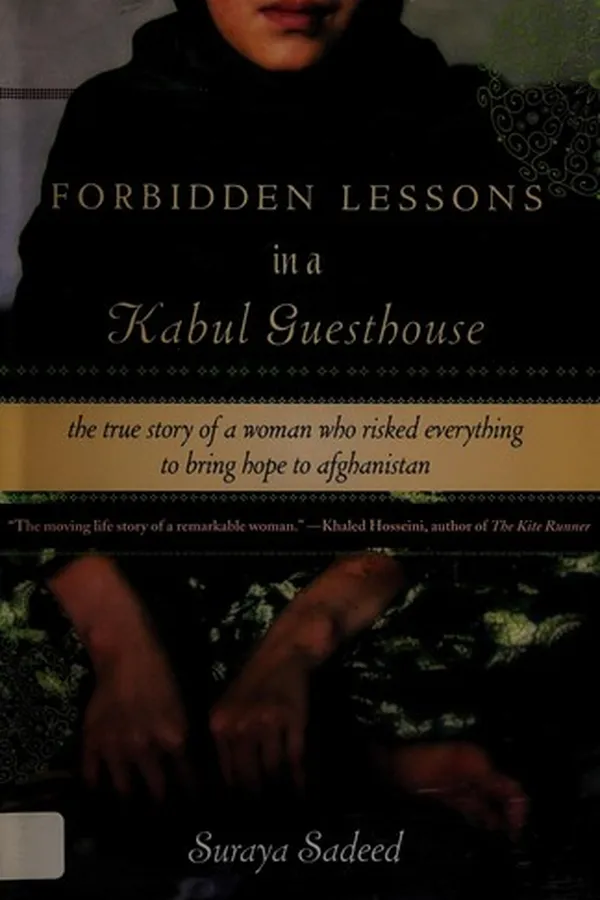 Capa de Forbidden lessons in a Kabul guesthouse