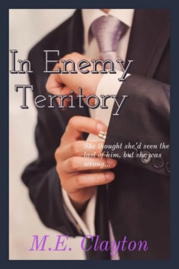 Capa de In Enemy Territory